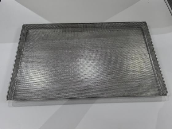 Article Title How to Choose the Right Stainless Steel Tray Size, Thickness and Hole Diameter?